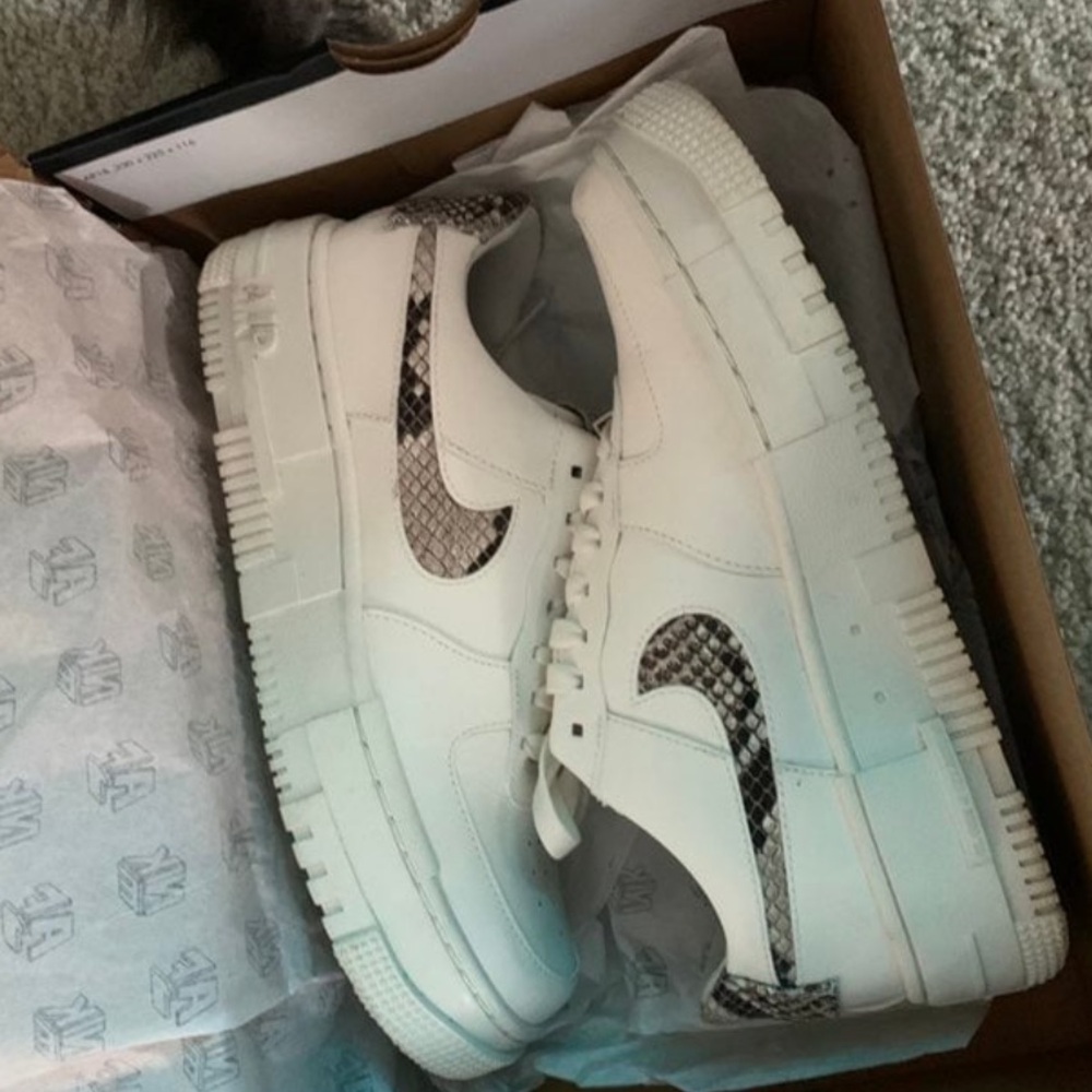 Nike Pixel Air Force 1